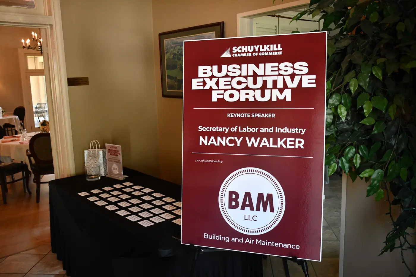 Building and Air Maintenance sponsorship signage at the Business Executive Forum